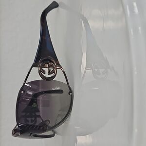 Gucci Women's Sunglasses with Blue Accents